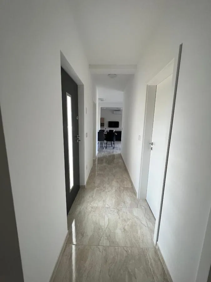Dom wakacyjny Modern Home Ula Brtonigla